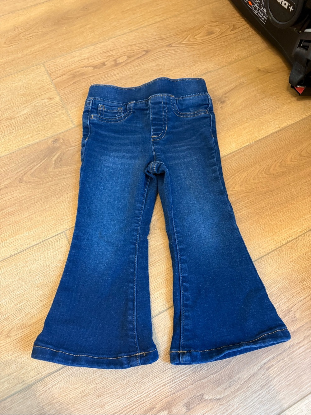 Toddler flare pull on jeans - 2T